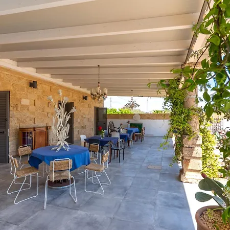 לינה וארוחת בוקר Masseria Le Dimore גאליפולי