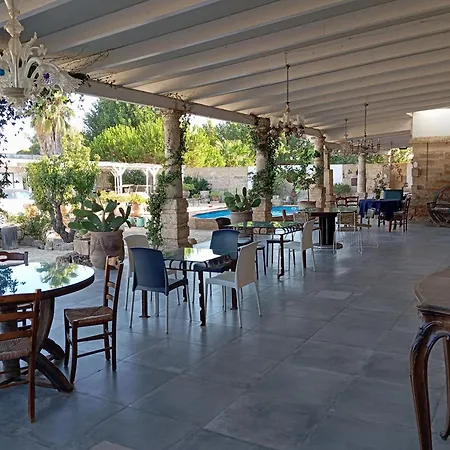 Masseria Le Dimore לינה וארוחת בוקר גאליפולי